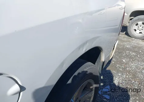 2017 Ram 1500 Express 4X2 6'4 Box z USA, uszkodzony, nr VIN 1C6RR6FT9HS610021